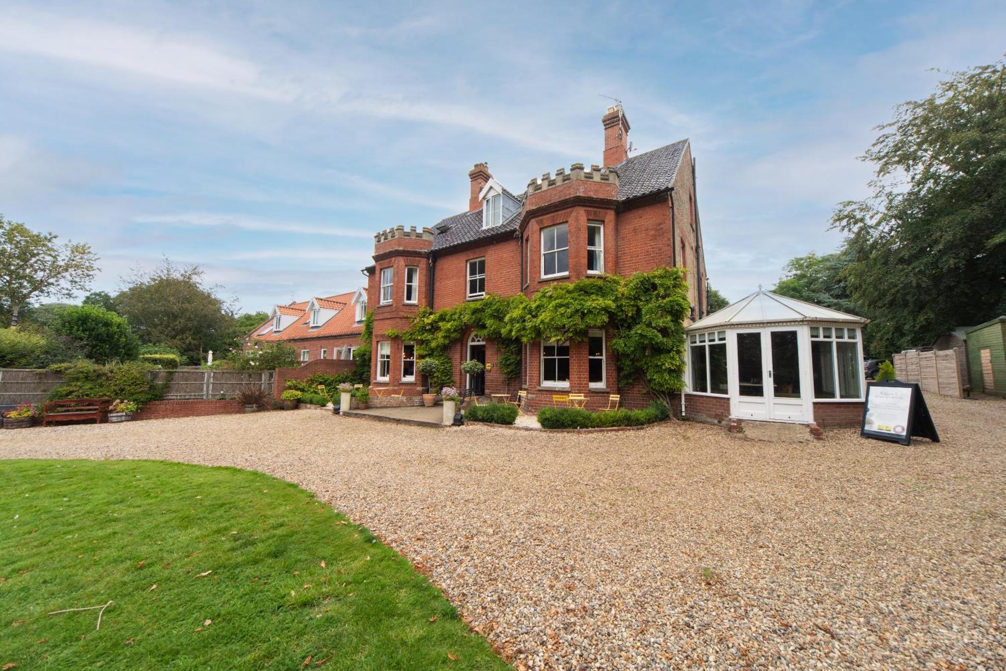 Blakeney House Exterior photo