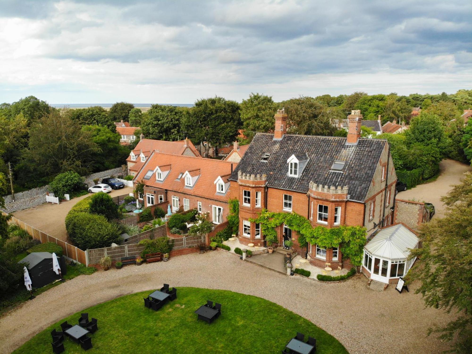 Blakeney House Exterior photo